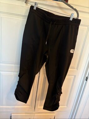 Women's Black Capri Joggers with Drawstring and Side Ruched Detail